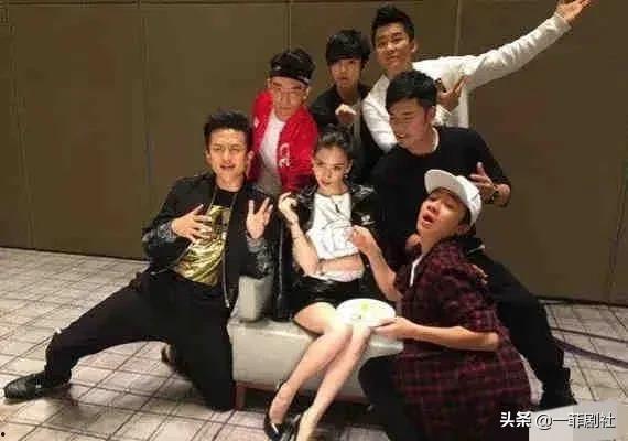 娱乐圈吃瓜最新爆料,揭秘明星背后的惊人真相！  第3张